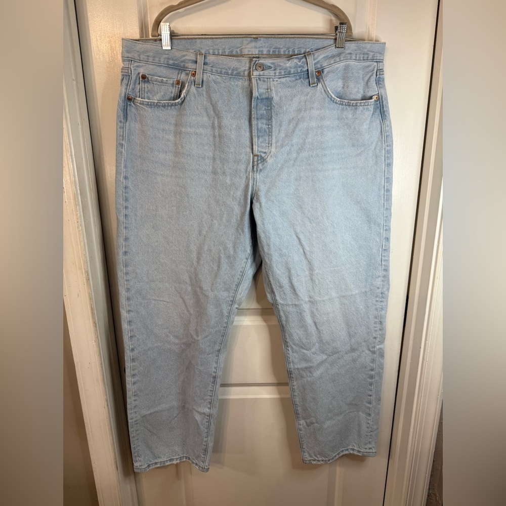 NWOT Levi Women’s 501 Original High Rise Straight Leg Jeans - Size 20W